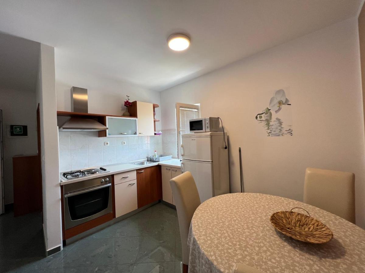 Apartments Ana Stari Grad  Esterno foto