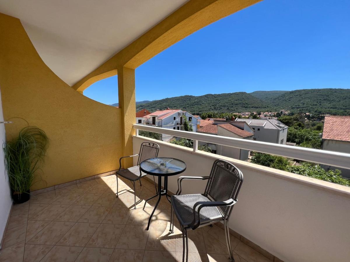 Apartments Ana Stari Grad  Esterno foto