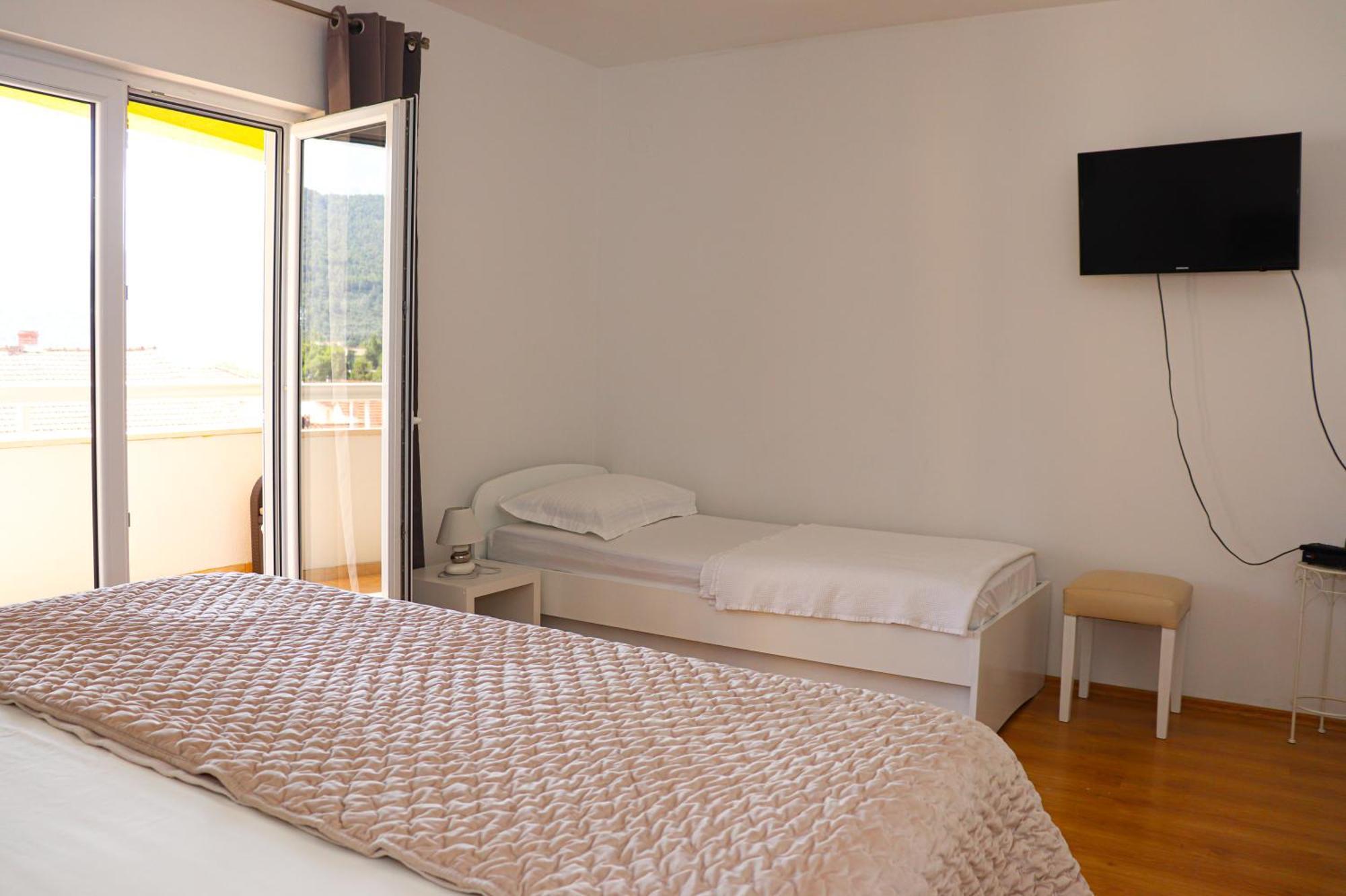 Apartments Ana Stari Grad  Esterno foto